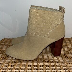 M4D3 Salama block heel bootie